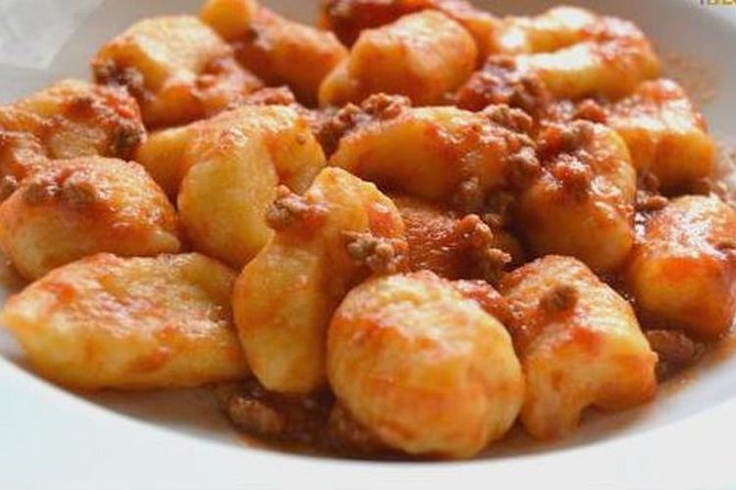 Choose three recipes to cook from all the traditional cuisine - The pasta choices: tagliatelle, ravioli, or gnocchi