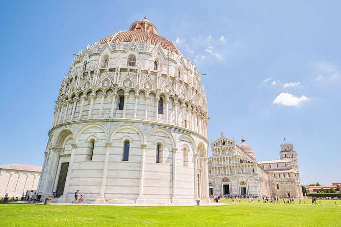 Cinque Terre and Pisa Full Day Tour from Florence - Pisa and the Piazza dei Miracoli
