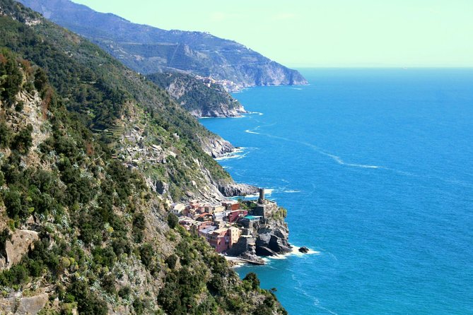 Cinque Terre and Pisa Tower Tour from Florence Semi Private - Riomaggiore: your first taste of Cinque Terre