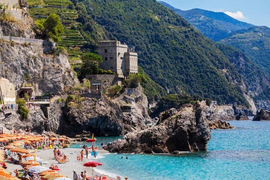 Cinque Terre: Hybrid Boat Tour with Swimming Stop - Manarola and Riomaggiore from offshore