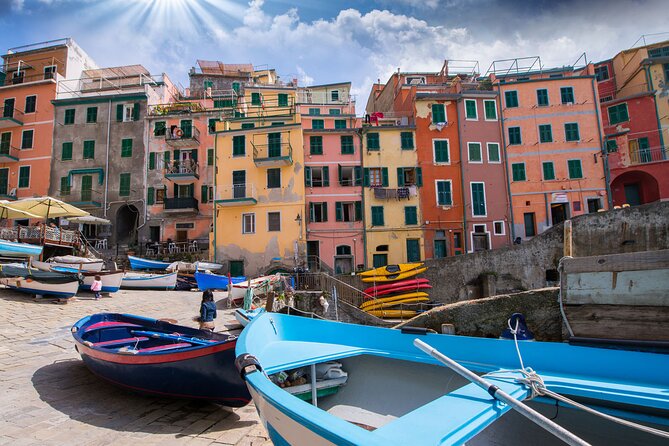 Cinque Terre Small Group or Private Day Tour from Florence - Boat, train, or minivan: how the route can change