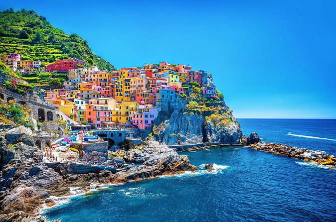 Cinque Terre Small Group or Private Day Tour from Florence - Who should book this Cinque Terre day trip?
