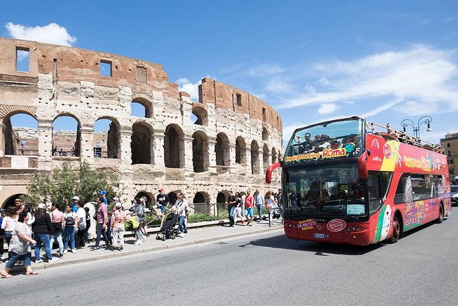 City Sightseeing Rome Hop-On Hop-Off Bus Tour - Piazza Venezia and the Vittorio Emanuele II Monument