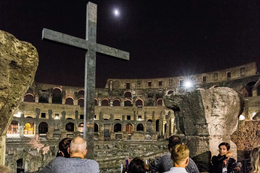 Colosseum by Evening Guided Tour with Optional Arena Access - Who should book this Colosseum tour