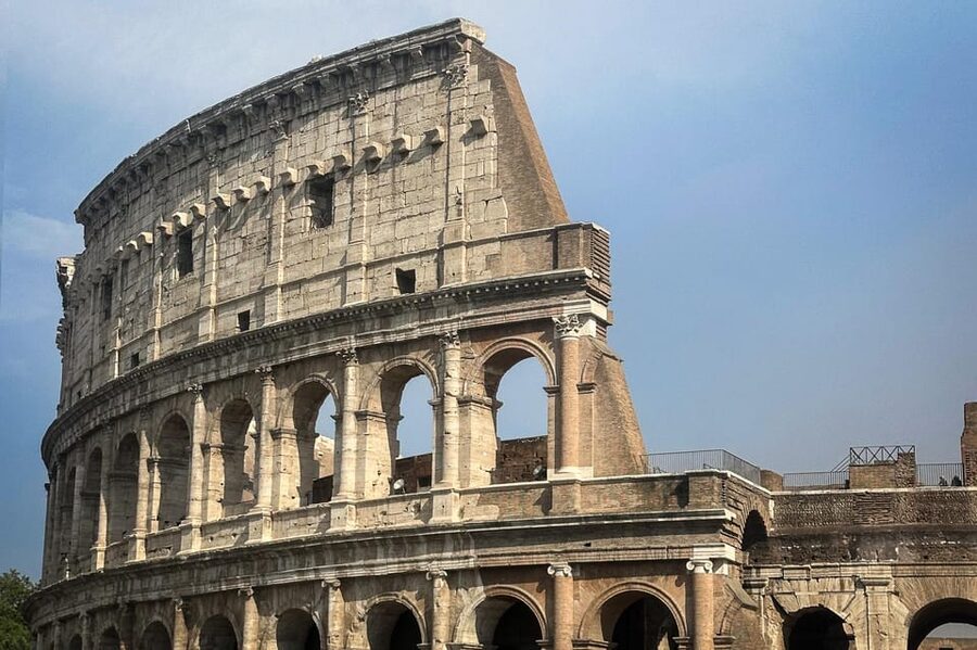 Colosseum Entry with digital audioguide and arena option - Who should choose this visit?