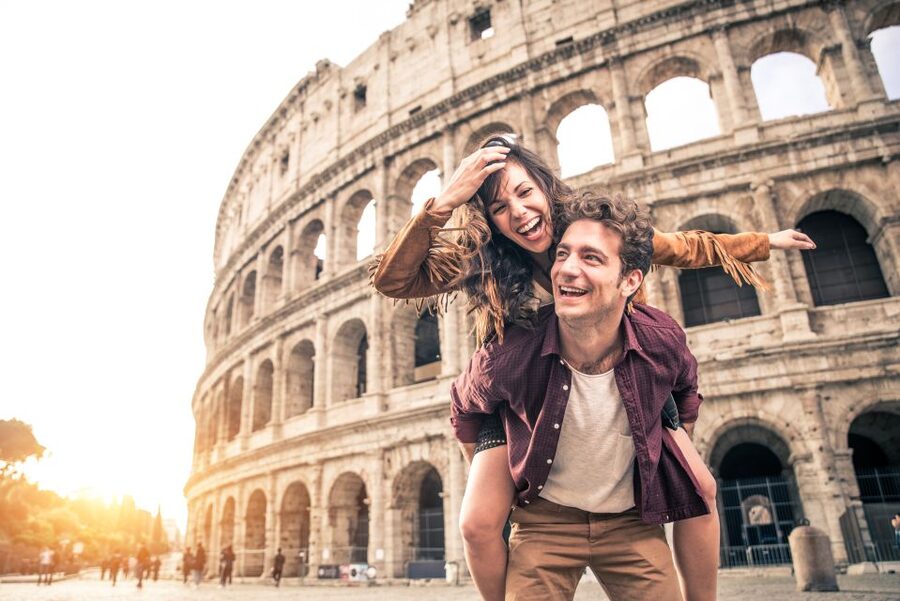 Colosseum & Roman Forum Semi-Private Guided Tour - Starting at Piazza Venezia, not the Colosseum