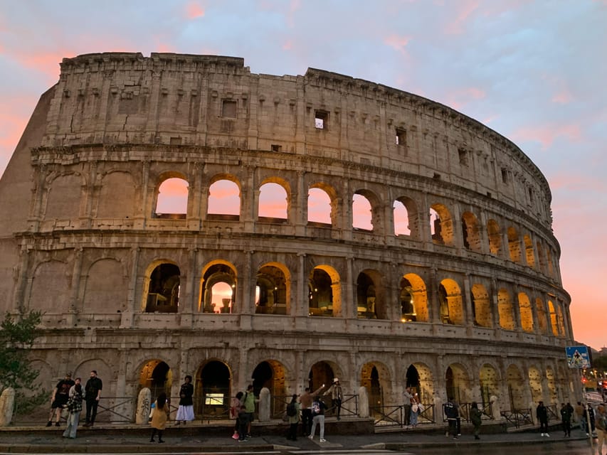 Colosseum Sunset Tour with Entry - The guides are the main reason to choose it