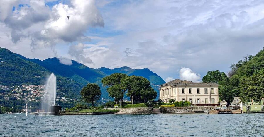 Como: Lake Como Shared Boat Tour - Como’s waterfront and the first villas