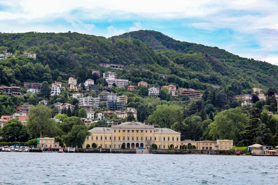 Como: Lake Como Shared Boat Tour - Cernobbio and the great villas