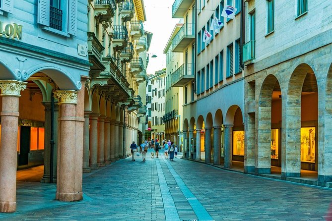 Como, Lugano & Bellagio: Exclusive Cruise–Two Countries in a Day - Bilingual guiding can help, but it slows the rhythm