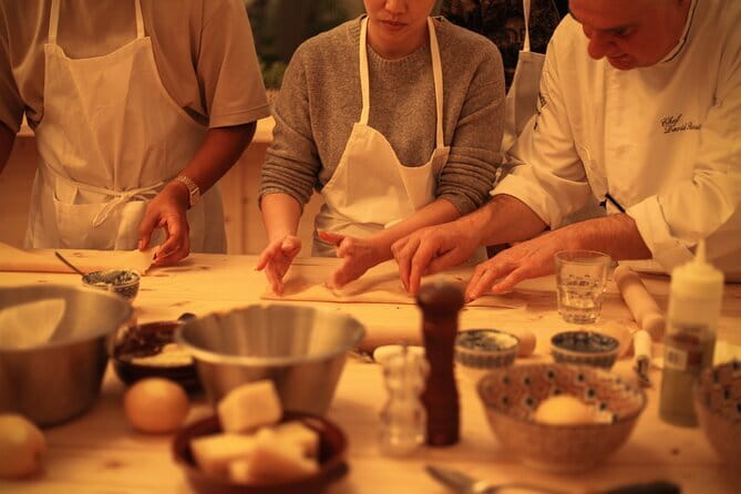 Cooking Art Brunelleschi with Unlimited Wine - Flour, eggs, and a Florentine setting