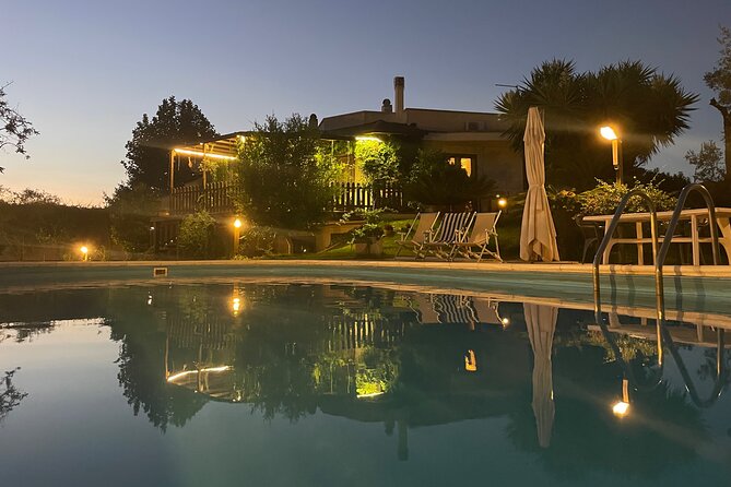 Cooking class, dinner and wine tasting near Lecce - The aperitif sets the tone