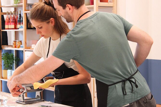 Cooking Class : Fresh pasta and TIRAMISÙ with Lake Garda wines - Sylvia, Ivan, and the teaching style