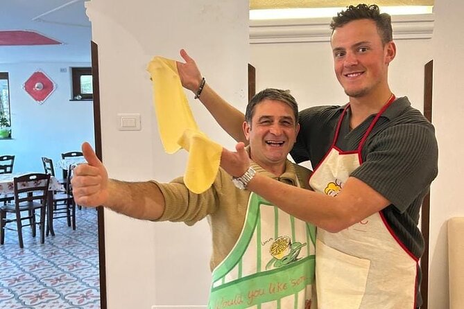 Cooking class with Pasta, mozzarella and Tiramisu with wine - A farm kitchen above the Amalfi Coast