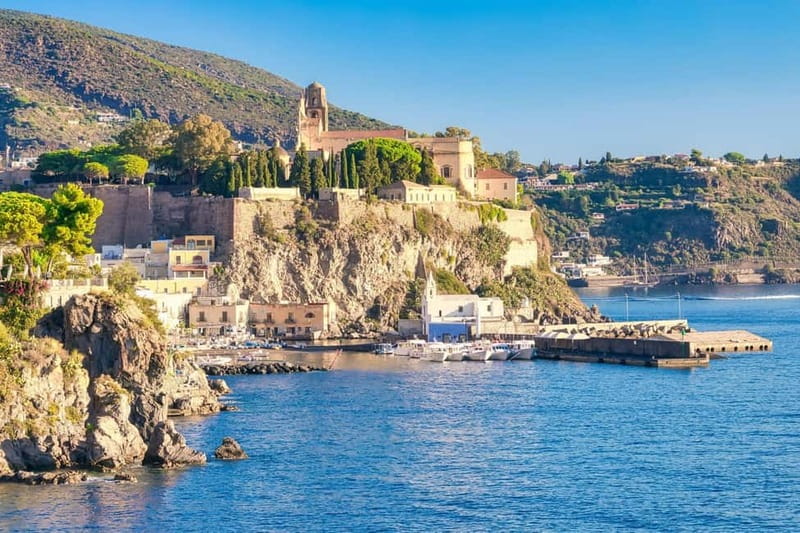 Da Tropea: Lipari Panarea Stromboli by night - The Sciara del Fuoco after sunset