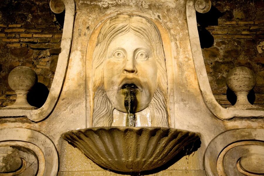 Dark Heart of Rome - Facts, Legend & Mystery Walking Tour - Why Rome feels different at night