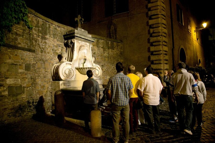 Dark Heart of Rome - Facts, Legend & Mystery Walking Tour - Is $14 good value for 90 minutes?