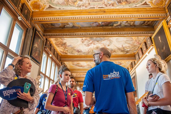 David & Accademia Guided Tour with Time Entry Ticket - Why the headsets and group size matter