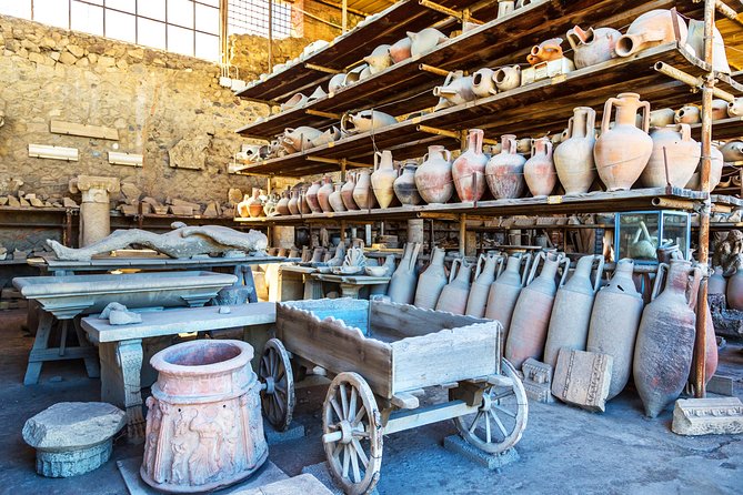 Discover the Ancient Ruins of Pompeii: Day Trip from Rome - Lunch in Pompeii: useful, but not always quick