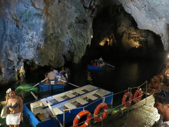 Discover the Magic of the Amalfi and Sorrento Coast by Vespa - Key things to know before you book