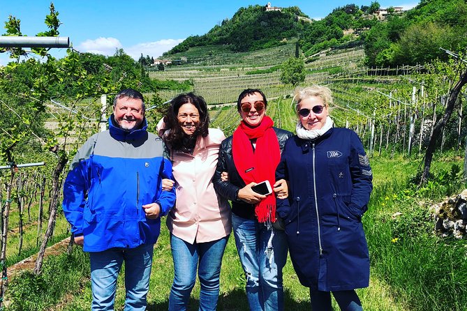 Discover Valpolicella Vineyards and Wine Tasting Experience - Should you book Tenuta Santa Maria Valverde?