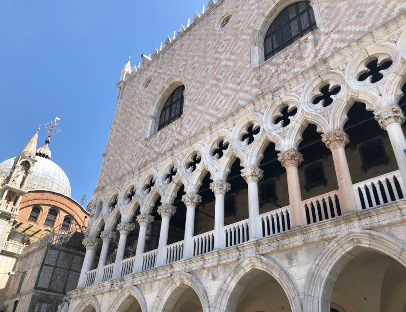 Doge's Palace Skip-the-Line Guided Tour - Prisons and the Bridge of Sighs