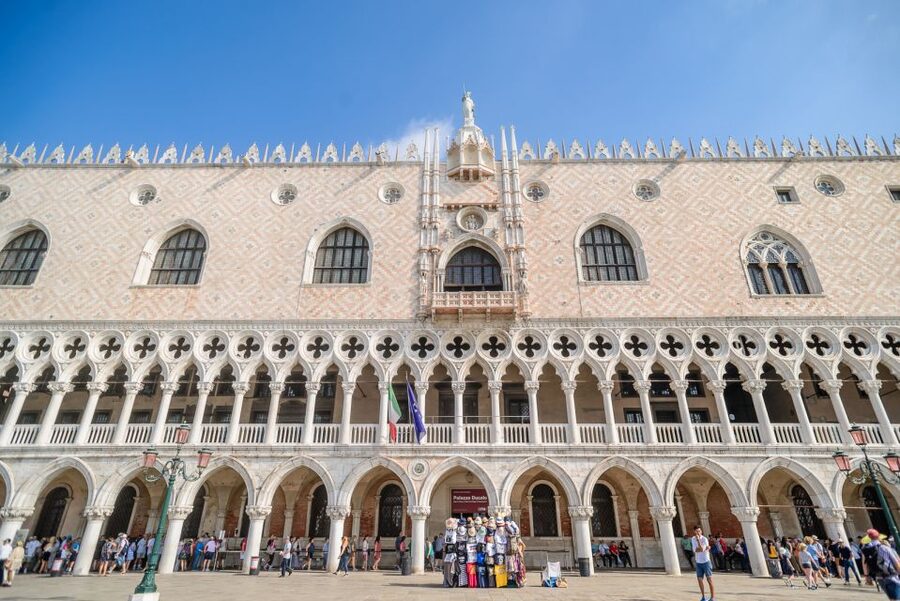 Doge's Palace & St. Mark's Basilica with Terrace Access Tour - Entering Doge’s Palace with priority access