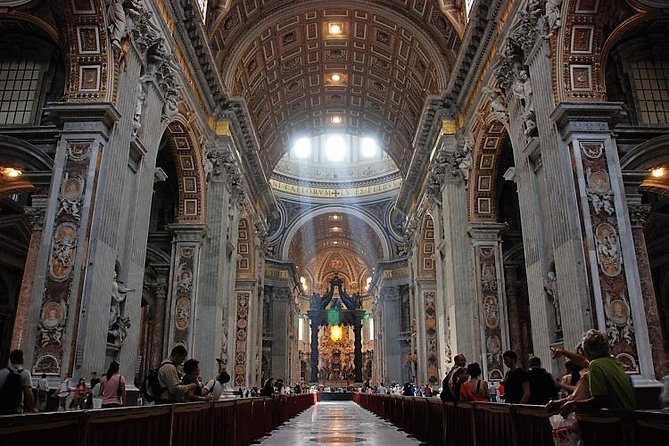 Early Morning Vatican, Sistine, St. Peter's Semi or Private Tour - Should you book it?