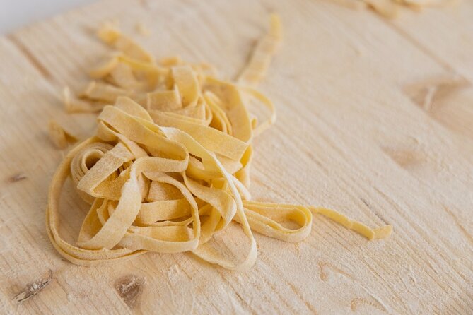Enjoy Spritz and Pasta Making in Piazza Navona - Timing, meeting point, and small practical matters