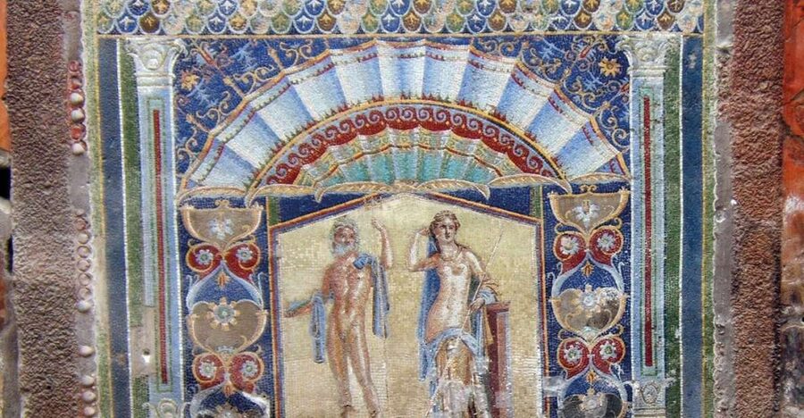Ercolano: Herculaneum Skip-the-Line Ticket & Audio Guide - Walking the ancient streets at your own pace