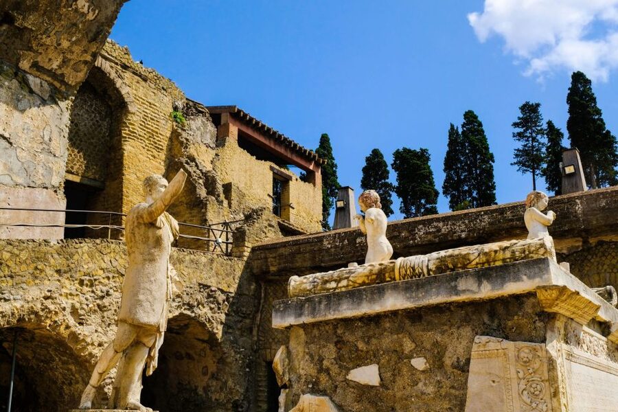 Ercolano: Herculaneum Skip-the-Line Ticket & Audio Guide - Practical timing and preparation