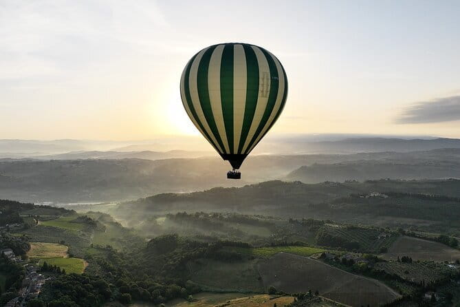 Experience the Magic of Tuscany from a Hot Air Balloon - Safety and the role of the pilot