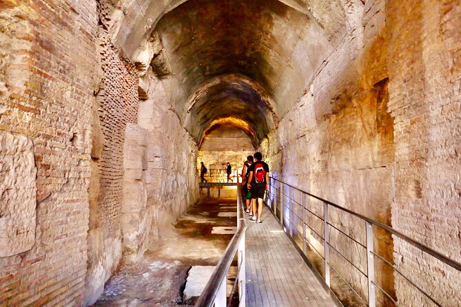 Expert Guided Tour of Colosseum Arena OR Underground, and Forum - Inside the Colosseum: from engineering to spectacle