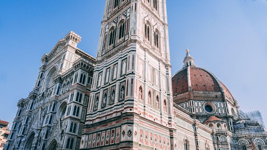 Florence: 2-Hour Guided Sightseeing Bike Tour - Why a bike is useful in Florence