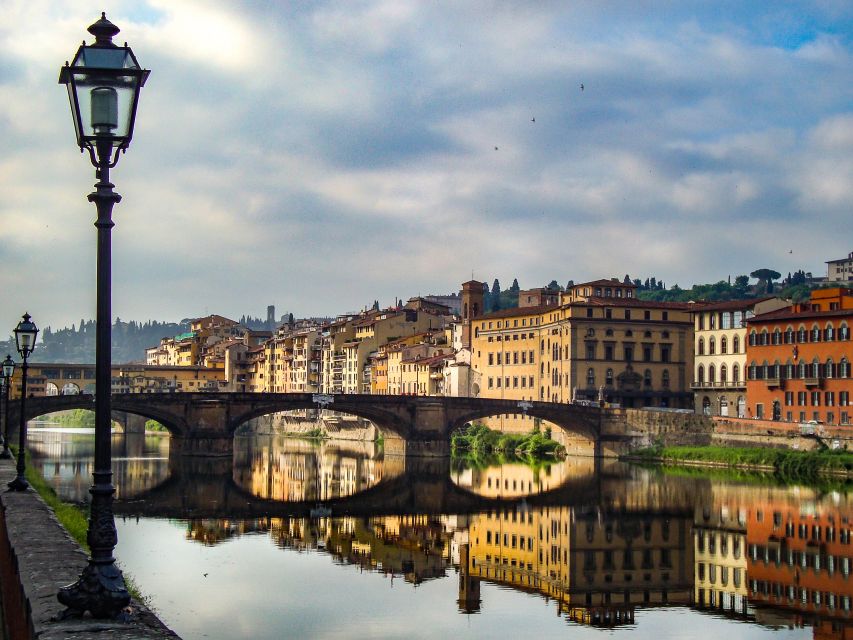 Florence: 2-Hour Guided Sightseeing Bike Tour - What the guides add to the ride