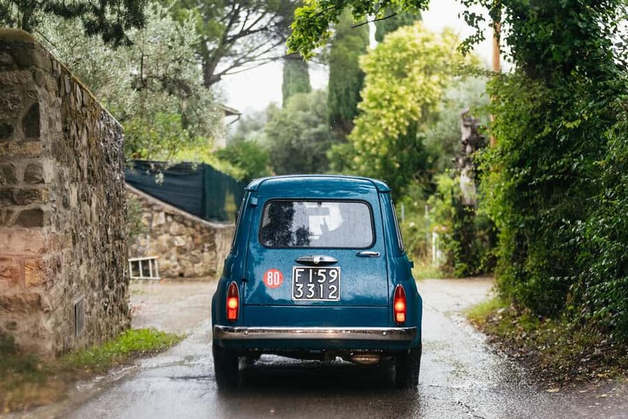 Florence: Countryside Vintage Fiat 500 Driving Tour - Who should book this Fiat 500 tour?