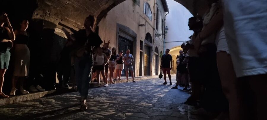 Florence: Dark Mysteries and Legends Guided Walking Tour - Piazza della Signoria, Florence’s political heart