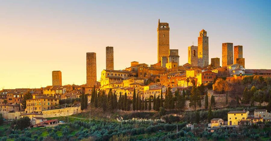 Florence: Day Trip with Free Time in San Gimignano and Siena - The ride onward to Siena