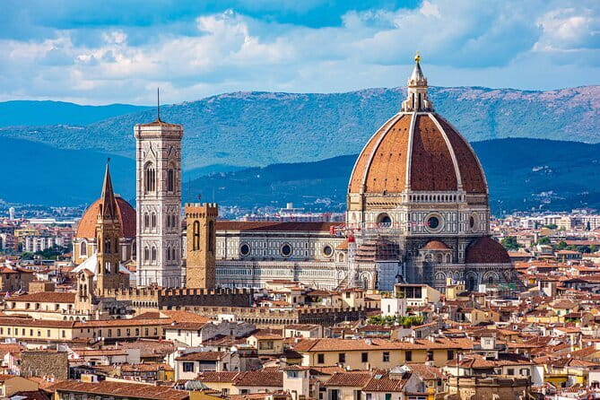 Florence Duomo Cathedral with Host & Audio Guide (Interior Only) - What this Duomo experience actually gives you