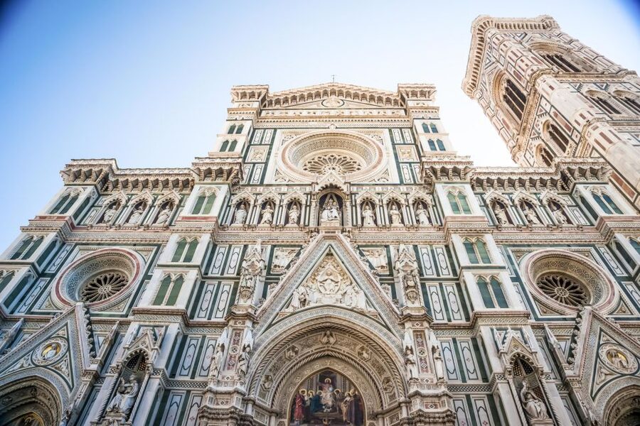 Florence: Duomo Guided Tour with Optional Dome Climb Upgrade - What the $25 price really buys you