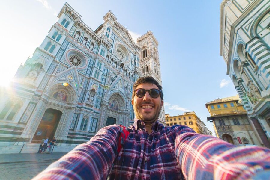 Florence: Duomo Guided Tour with Optional Dome Climb Upgrade - Inside Santa Maria del Fiore: a short tour with useful context