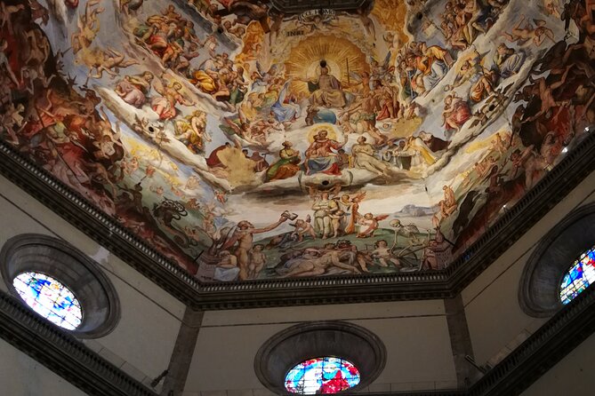 Florence Duomo Skip-Any-Line Guided Tour with Priority Entrance - Dress, bags, and comfort before you arrive