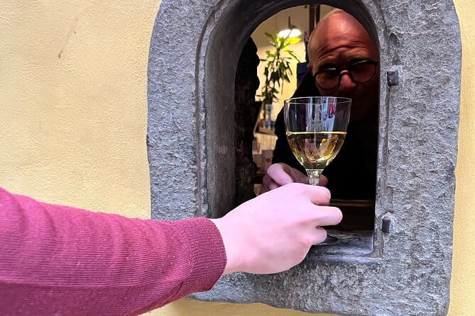 Florence Evening Food Tour with Florentine Steak & Tuscan Wine - Raviolo and wine at Tamerò