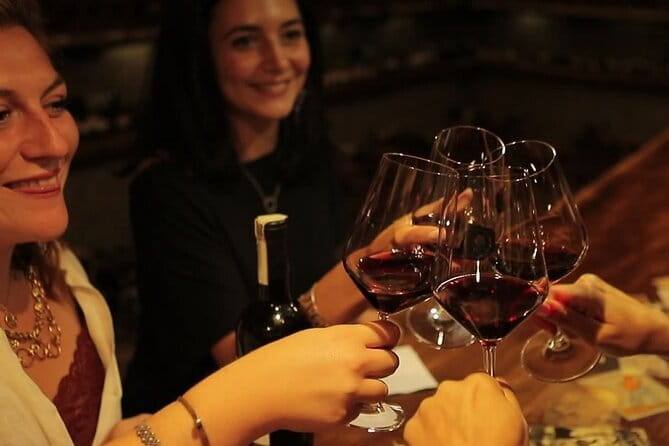 Florence Food & Wine Tour: Tuscan Tastings with Local Guide - Why this food walk works well in Florence