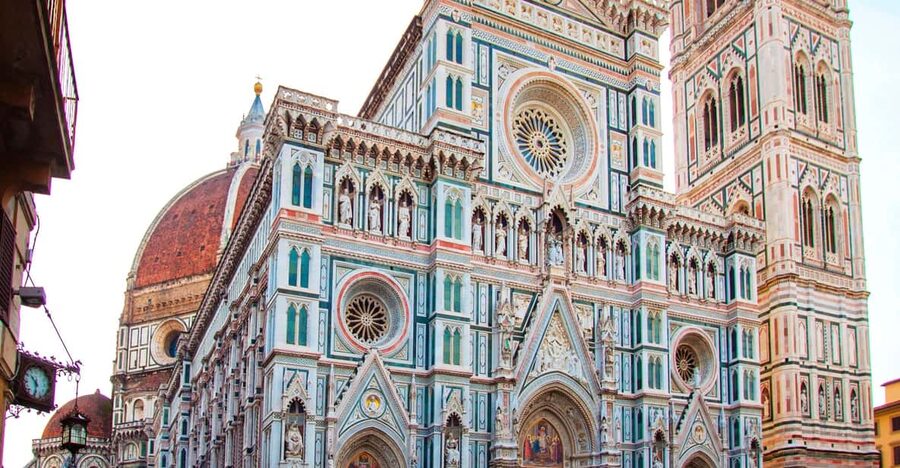 Florence: Giotto's Bell Tower and Cathedral Entry Ticket - Meeting the host beside Florence Cathedral