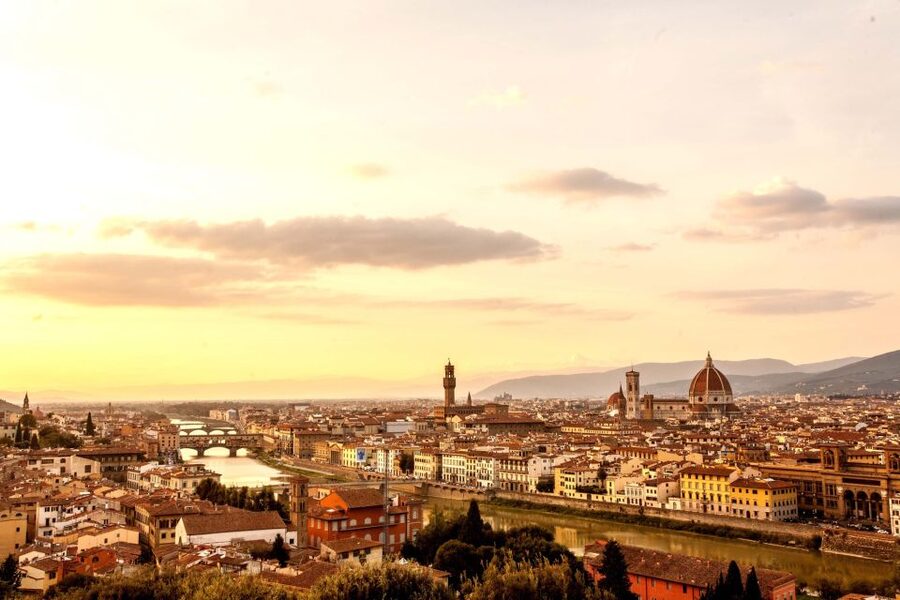 Florence: Hop-on Hop-off Bus Tour: 24, 48 or 72-Hour Ticket - A practical introduction to Florence by open-top bus
