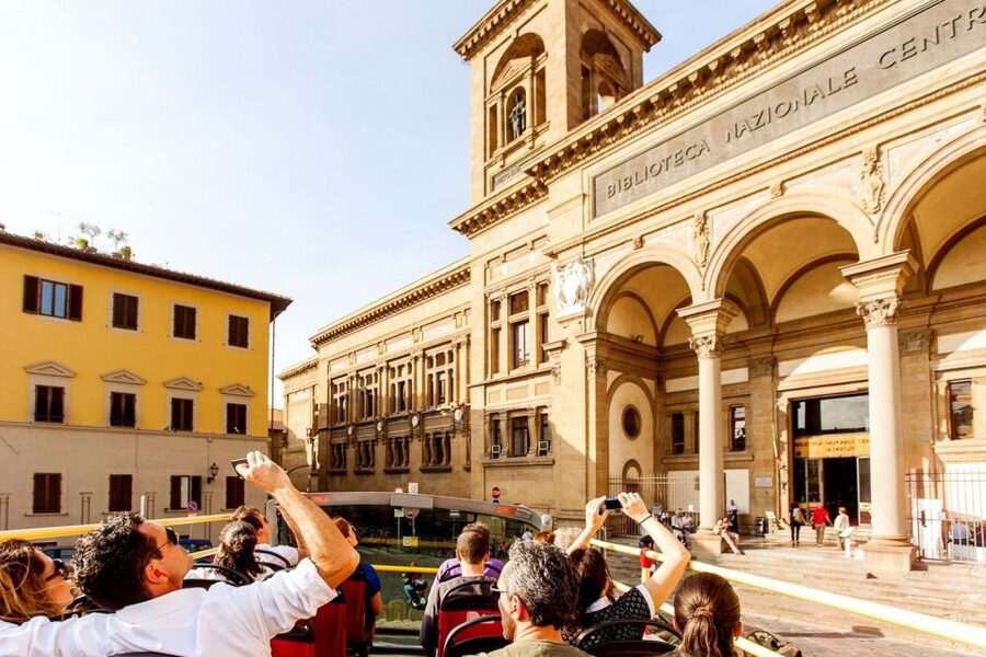Florence: Hop-on Hop-off Bus Tour: 24, 48 or 72-Hour Ticket - Making the most of Piazzale Michelangelo and Fiesole