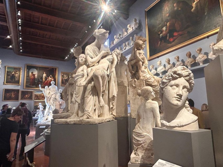 Florence: Michelangelo's David Entrance Ticket and Audio App - What timed entry really saves you