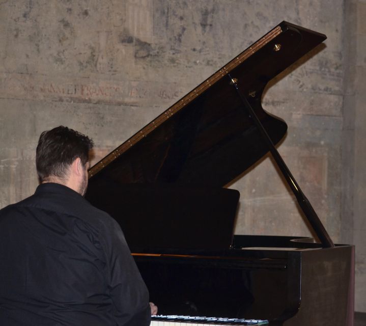 Florence: Opera Concert Entrance Ticket - Practical planning for the evening