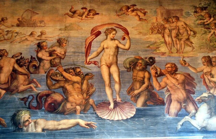 Florence: Palazzo Vecchio Guided Tour - The Salone dei Cinquecento: a room built to impress